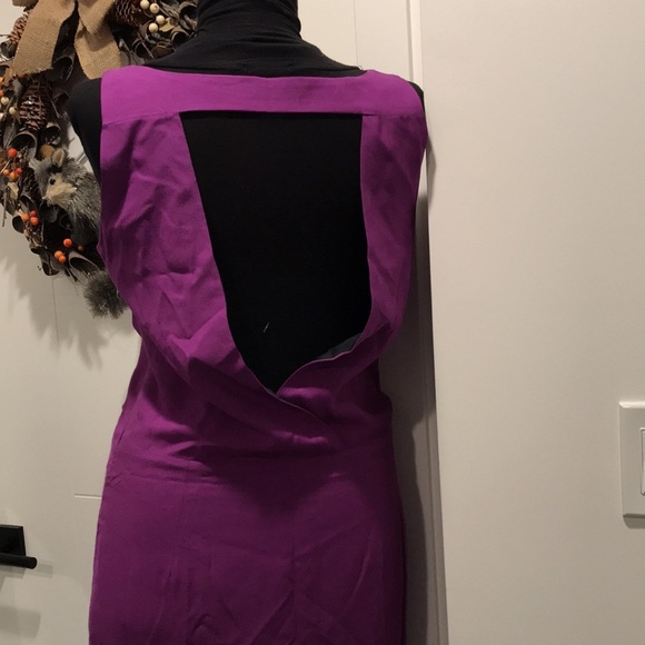 Zara basic dress in purple. Sleeve less, mid length - Picture 5 of 7